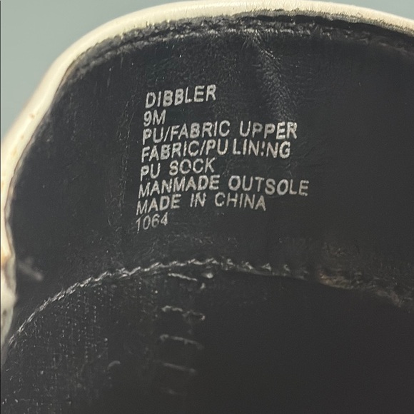 Madden Girl Wink Snip-Toe Sock Booties Faux Leather White Smooth Size 9m - Picture 4 of 7